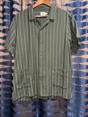 Flint and Tinder Green Vertical-Stripe Short Sleeve Button-Down Shirt